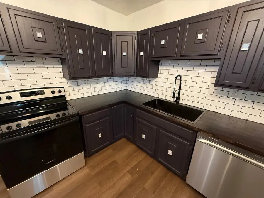 610 5th Street, Hawley, TX 79525 - #3