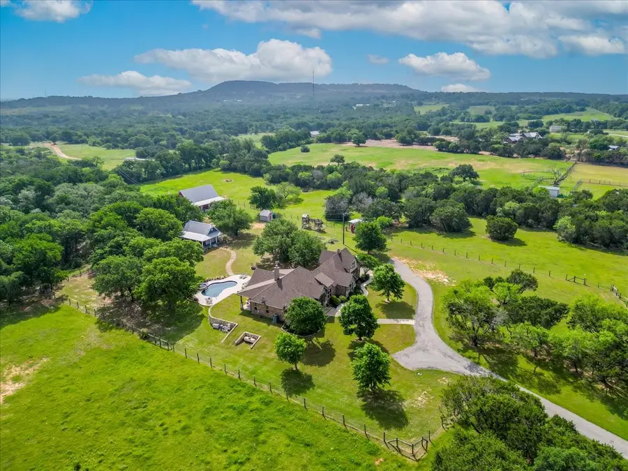 3909 Paluxy Highway, Granbury, TX 76048 - #3