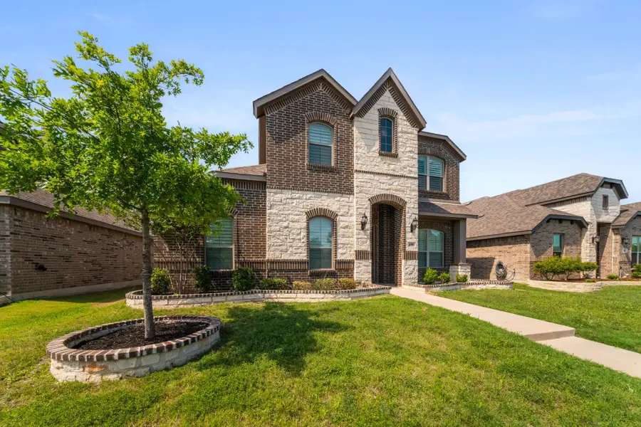 499 Washington Avenue, Waxahachie, TX 75165 - #3