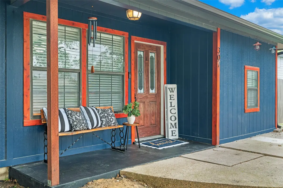 307 N 2nd Street, Crandall, TX 75114 - #1