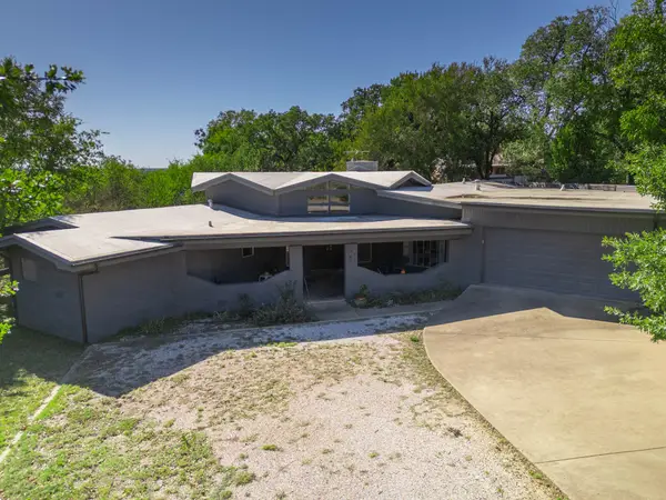 705 NW 10th Street, Mineral Wells, TX 76067