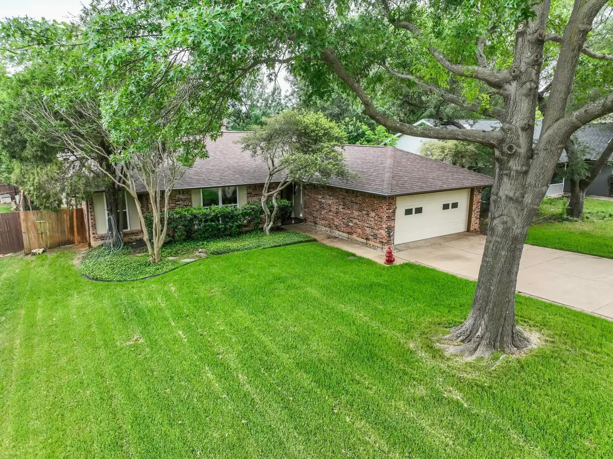 740 Montvale Drive, Mansfield, TX 76063 - #1