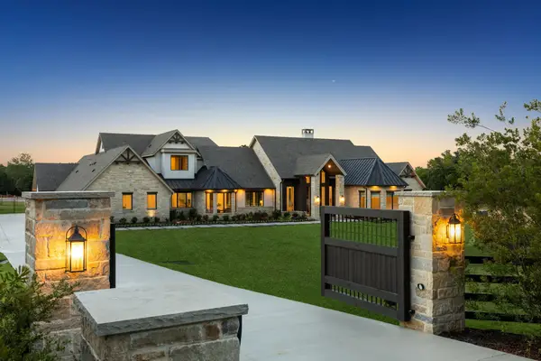 500 E Bob Jones Road, Southlake, TX 76092