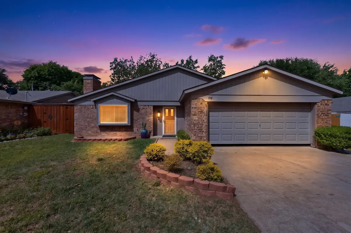 718 Matthews Court, Arlington, TX 76012 - #1