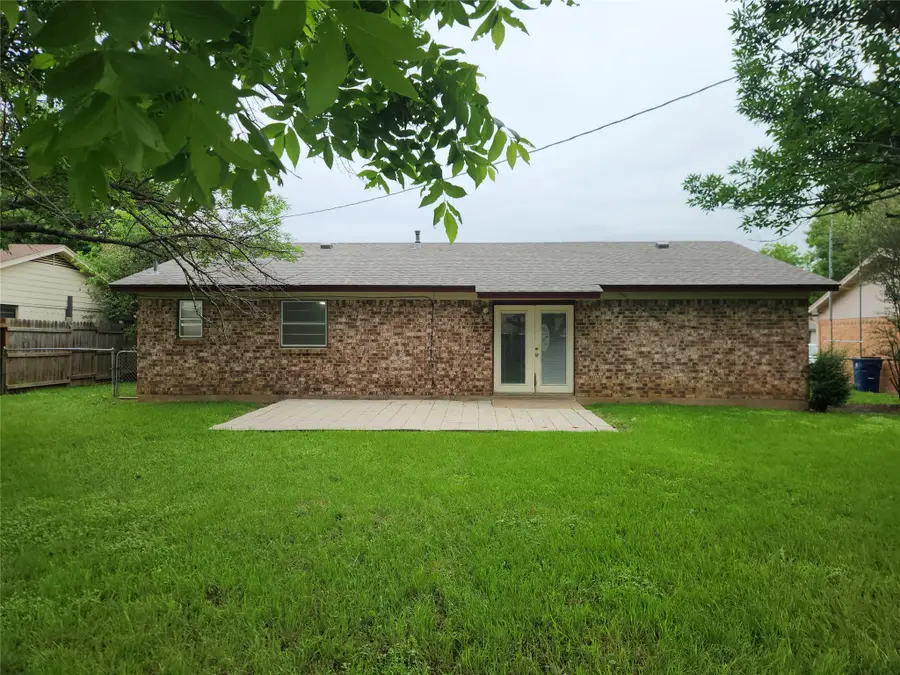 409 Nathan Street, Burleson, TX 76028 - #2