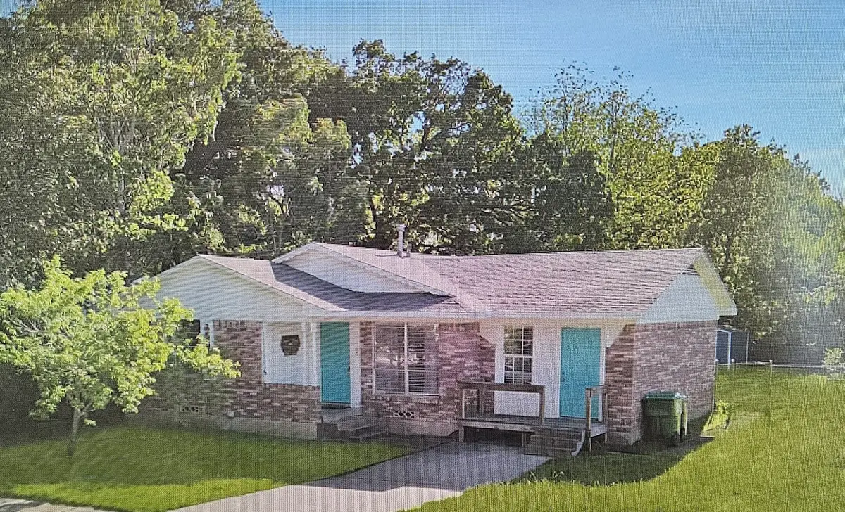 2017 Shawnee Street, Denton, TX 76209 - #1