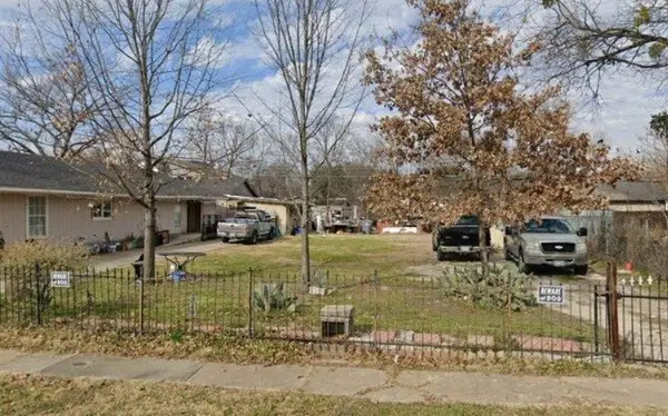 911 Gallagher Street, Dallas, TX 75212