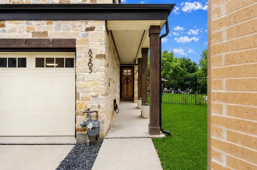 8265 Emsworth Drive, Dallas, TX 75231 - #2