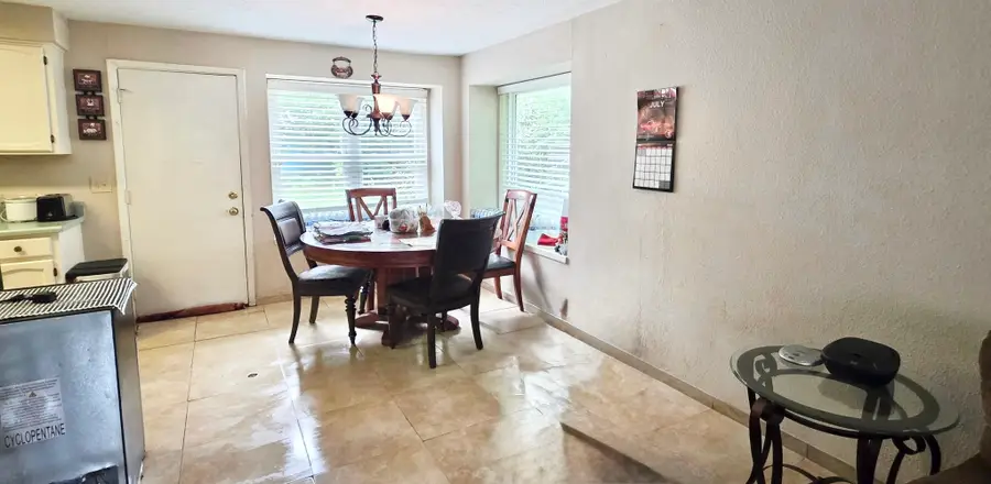 3204 Seaboard Drive, Arlington, TX 76014 - #2