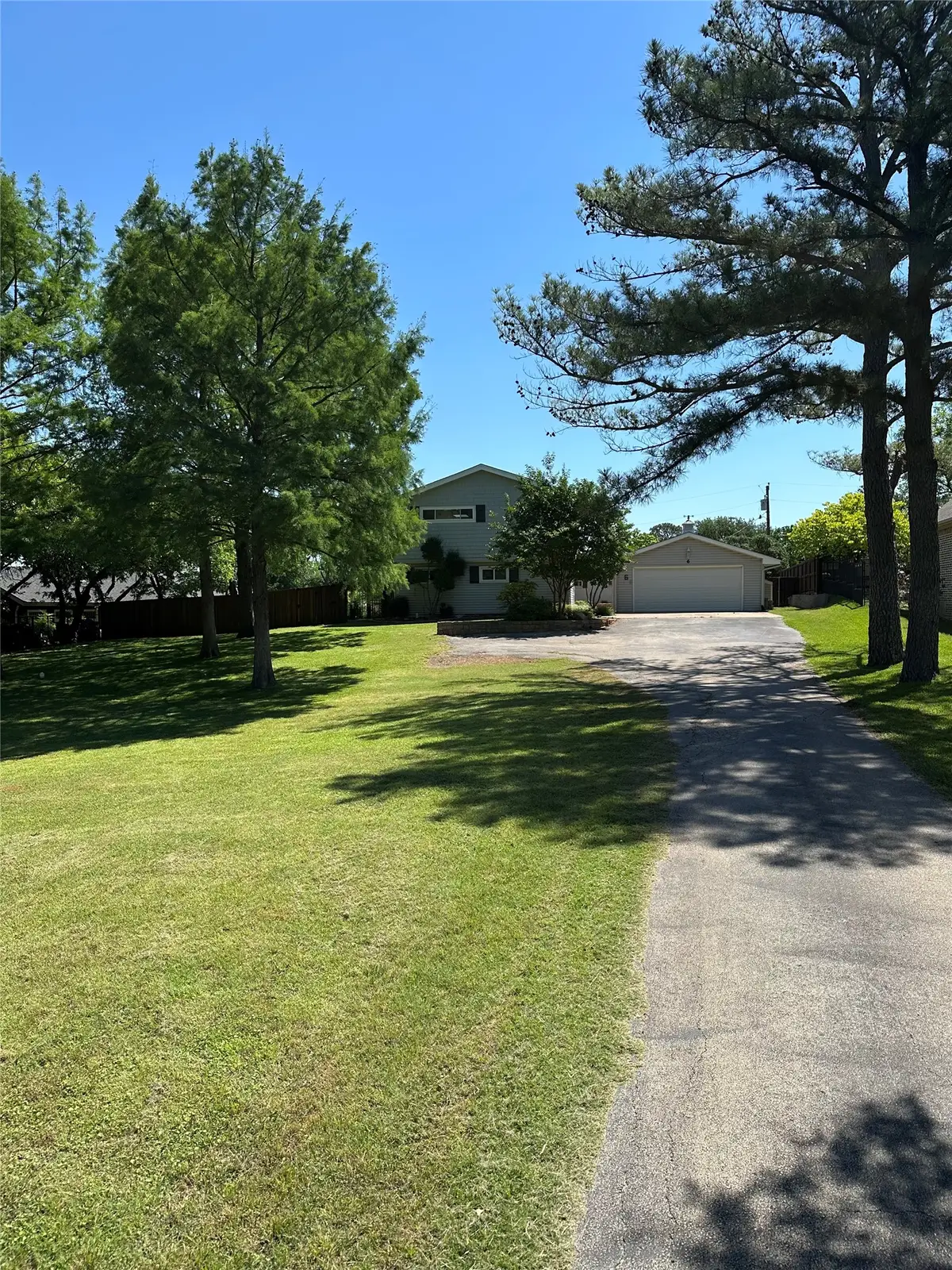 6 Horseshoe Drive, Highland Village, TX 75077 - #1