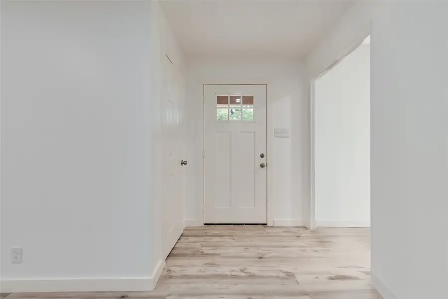 6401 Normandy Road, Fort Worth, TX 76112 - #2