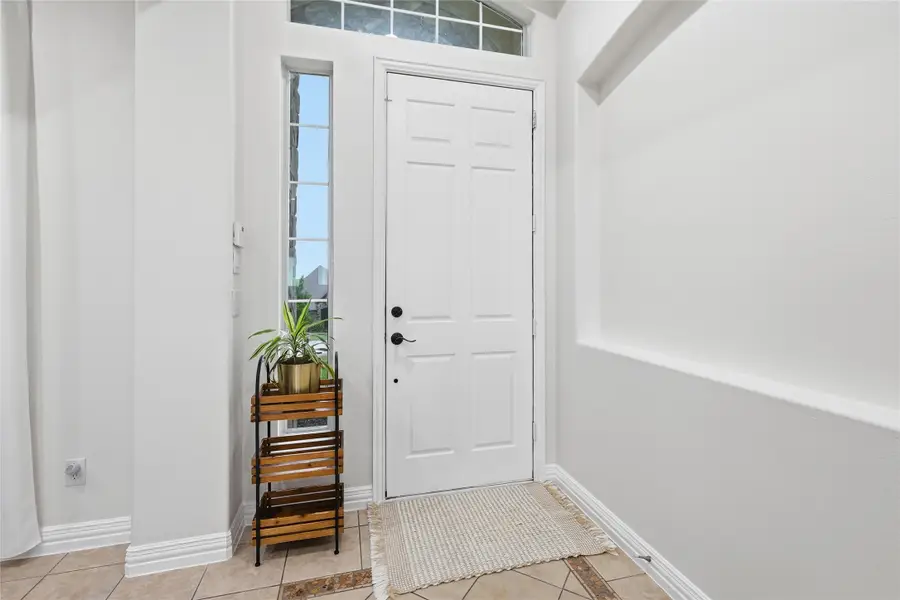 10400 Los Rios Drive, Fort Worth, TX 76179 - #2