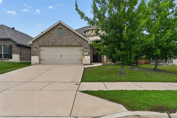 7612 Truchard Drive, Fort Worth, TX 76179