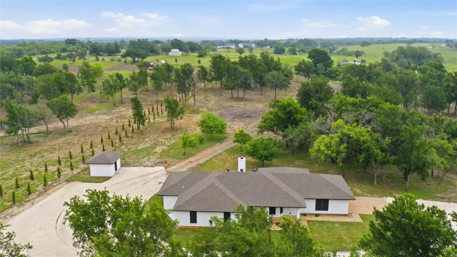 1070 Diamond Oaks Road, Stephenville, TX 76401 - #2
