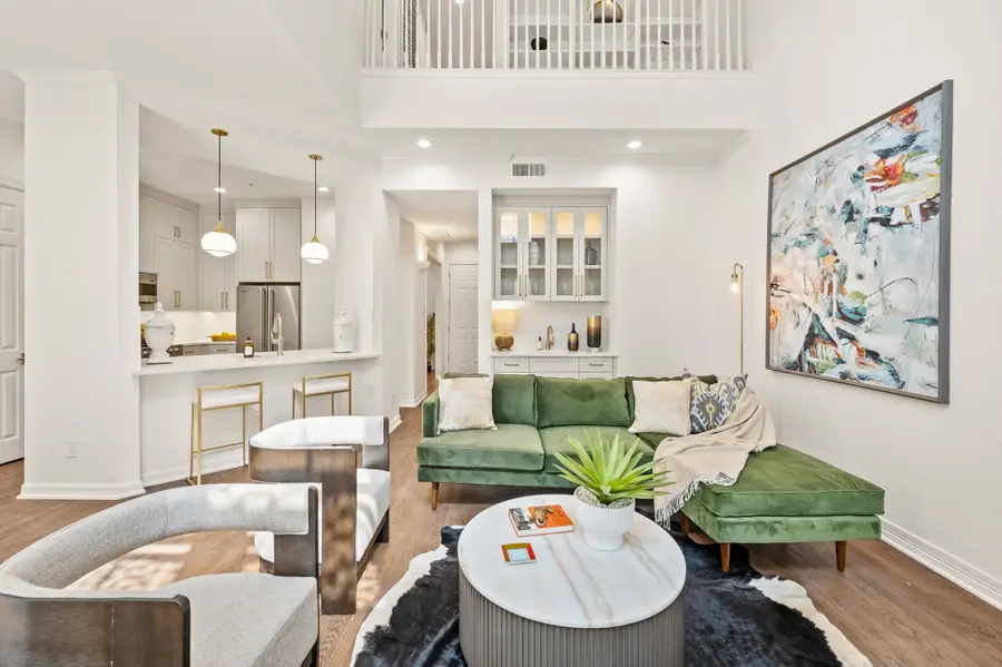 3702 Holland Avenue #6, Dallas, TX 75219 - #2
