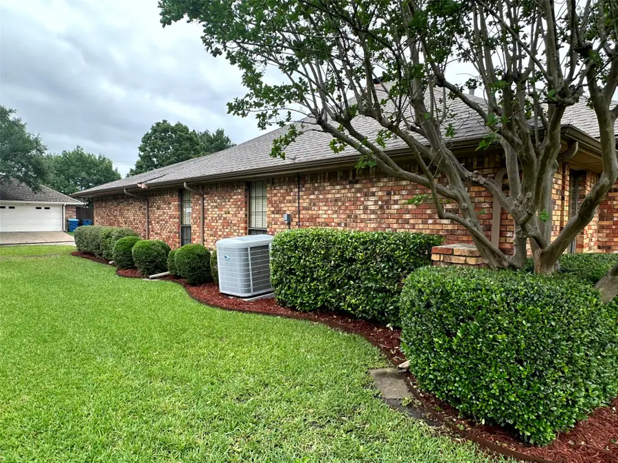 2401 Radcliffe Drive, Rowlett, TX 75088 - #3