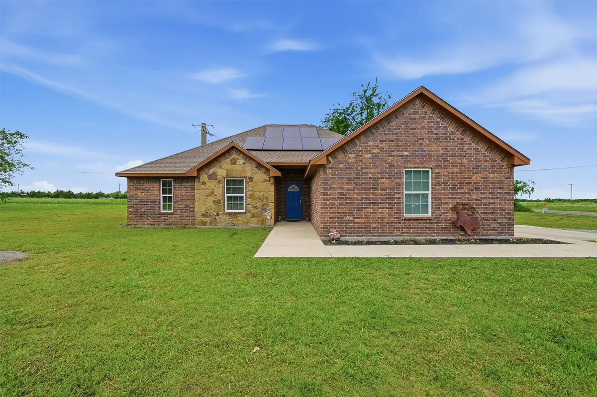 508 Simpson Drive, Southmayd, TX 75092 - #1