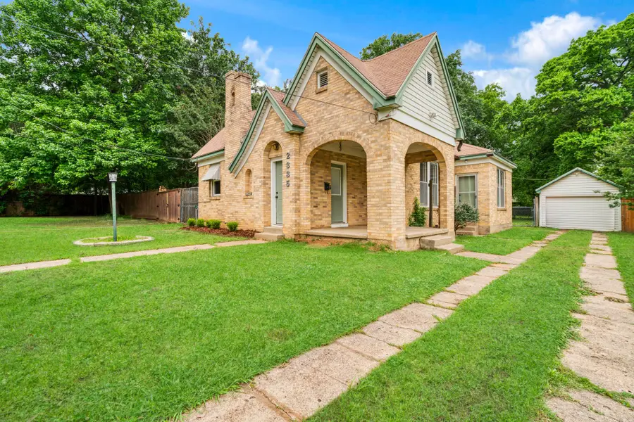 2335 Simpson Street, Paris, TX 75460 - #2