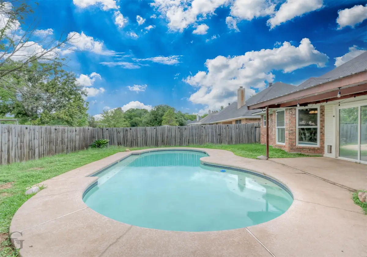 2209 Woodbridge Street, Bossier City, LA 71111 - #1