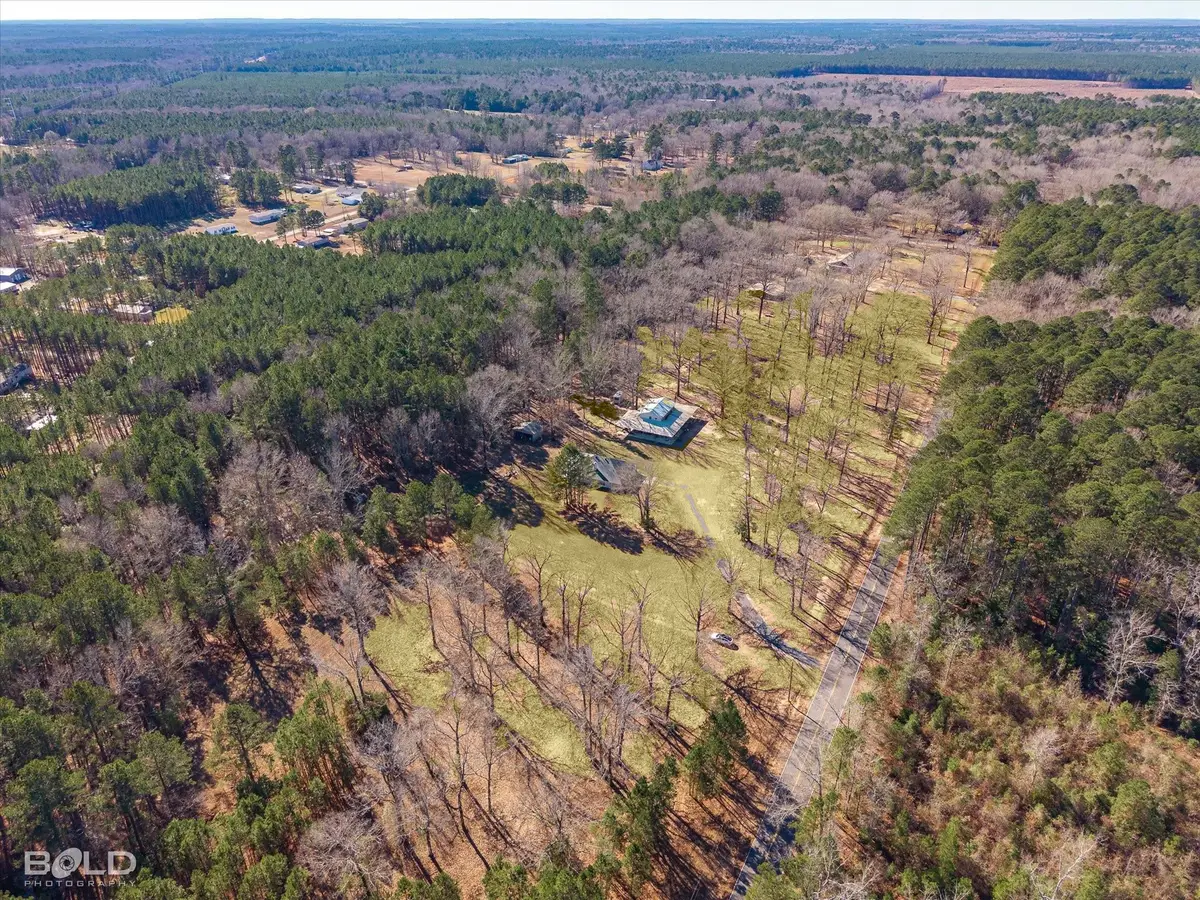 136 Scarborough Road, Benton, LA 71006 - #1