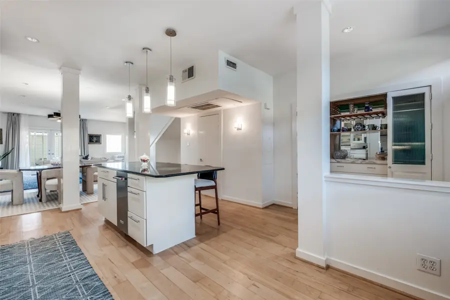 7404 W Northwest Highway #3, Dallas, TX 75225 - #3