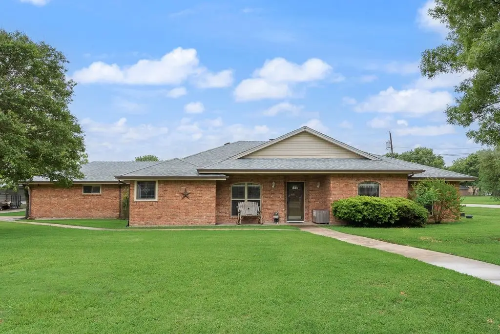 834 Rock Creek Lane, Red Oak, TX 75154 - #1