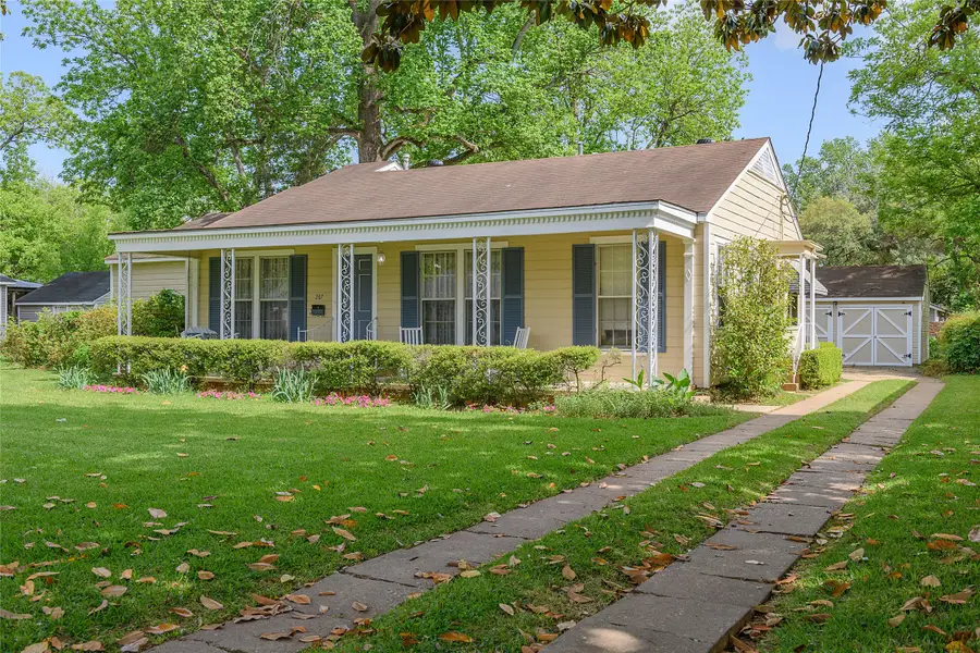 207 Preston Avenue, Shreveport, LA 71105 - #2