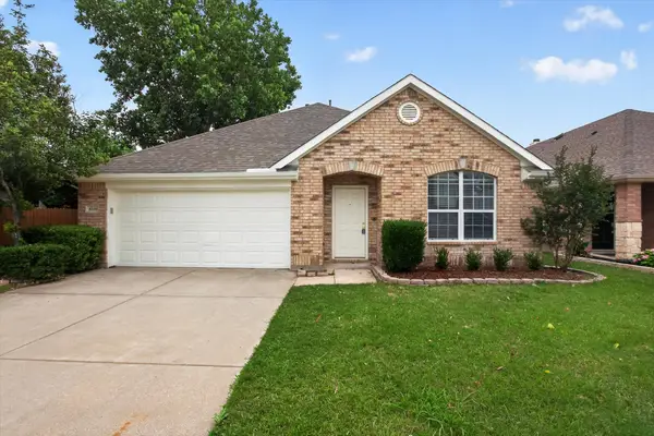 4520 Hickory Meadows Lane, Fort Worth, TX 76244