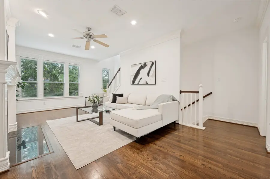 2492 Worthington Street, Dallas, TX 75204 - #3
