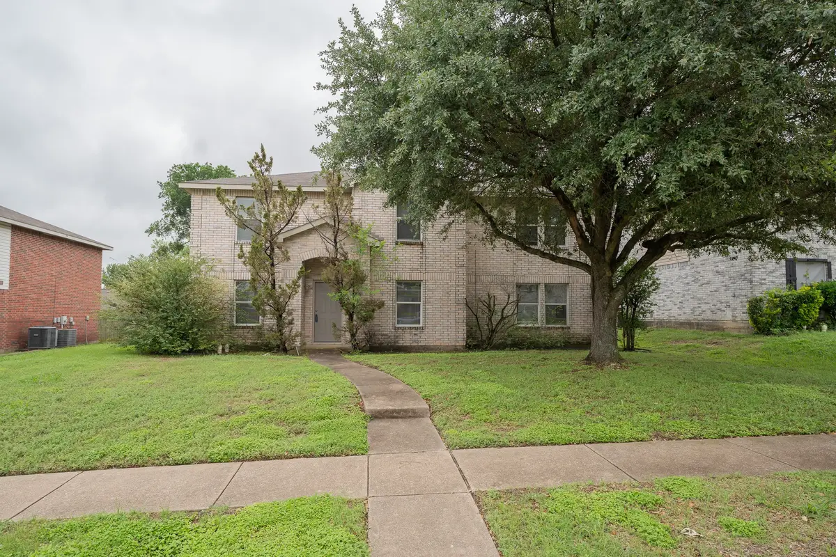 750 Lowe Drive, Cedar Hill, TX 75104 - #1