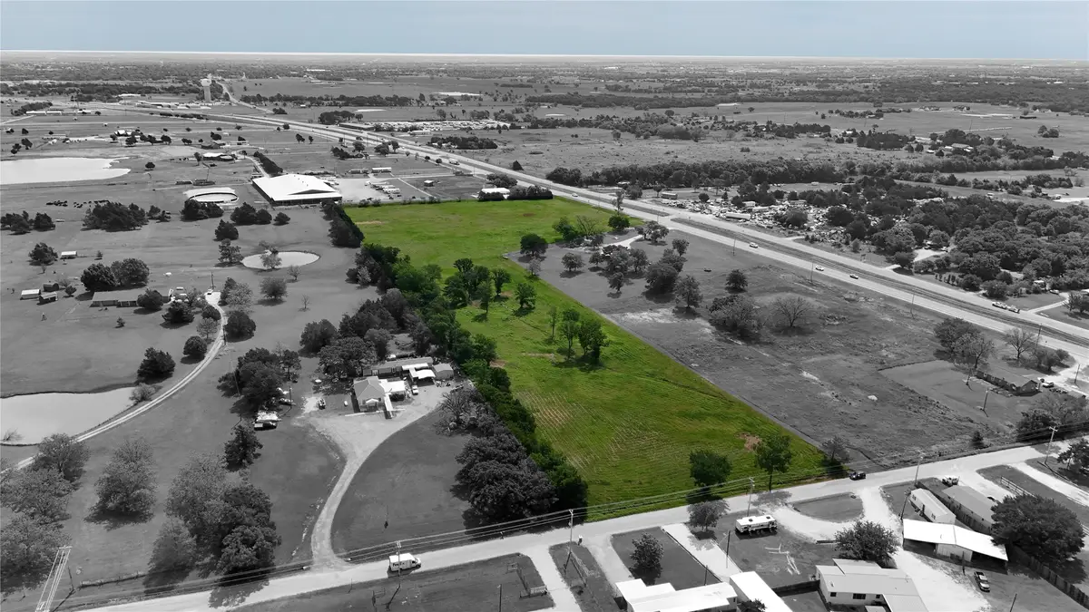 13167 Us-82, Whitesboro, TX 76273 - #1