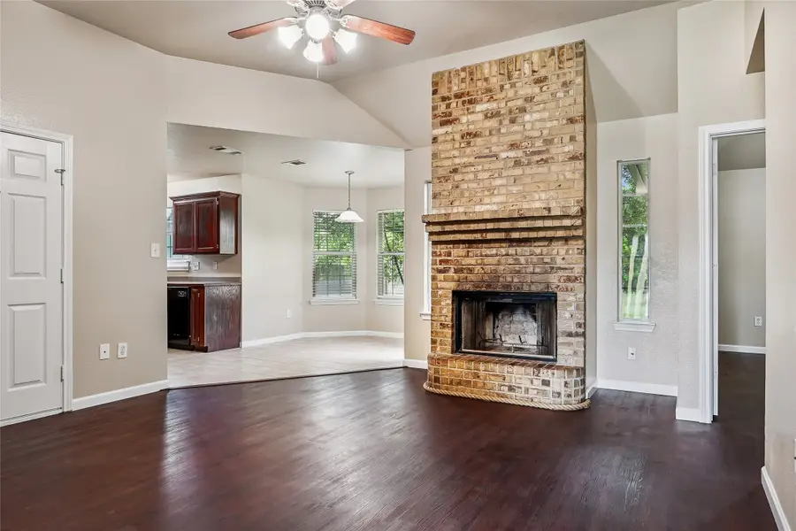 106 Owen Way, Waxahachie, TX 75165 - #2
