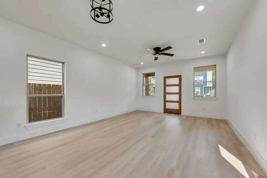 2350 Scott Street, Dallas, TX 75215 - #3