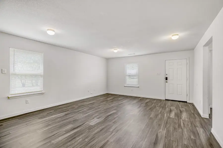 1123 Division Street, Greenville, TX 75401 - #2