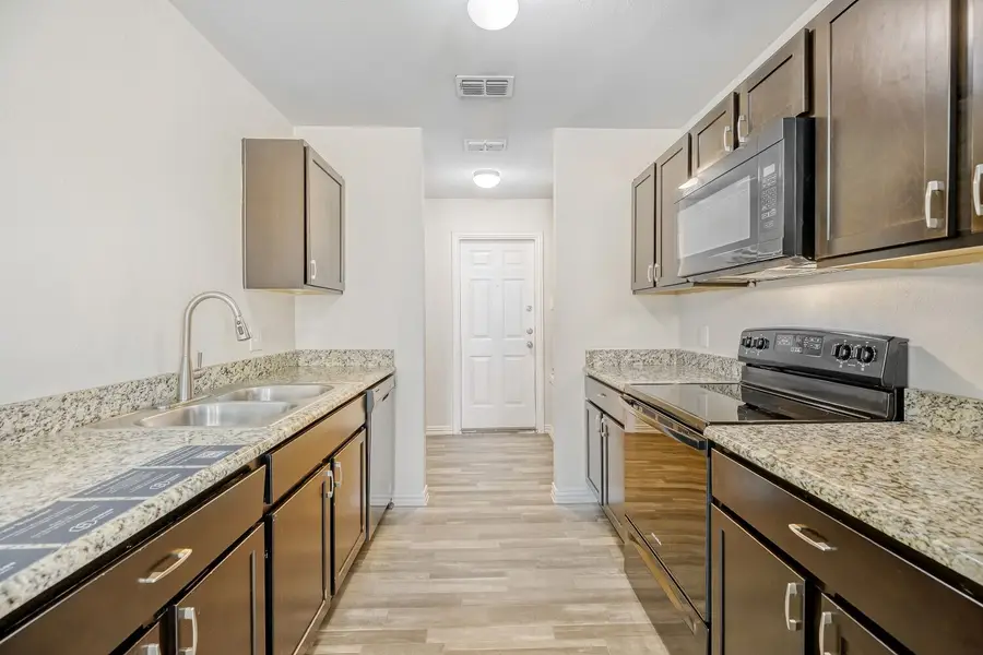 1907 Morgan Street, Greenville, TX 75401 - #3