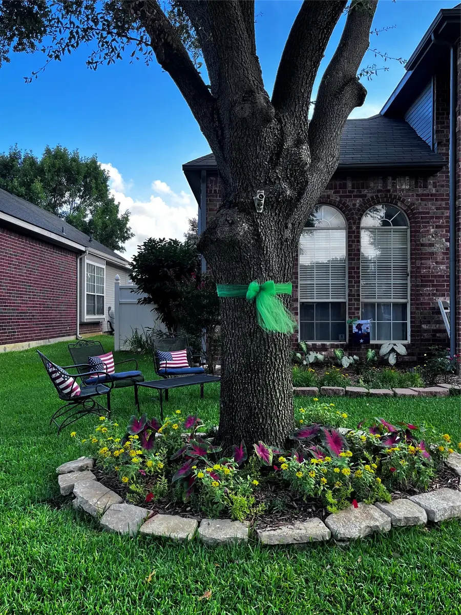 1184 Pleasant Oaks Drive, Lewisville, TX 75067 - #2