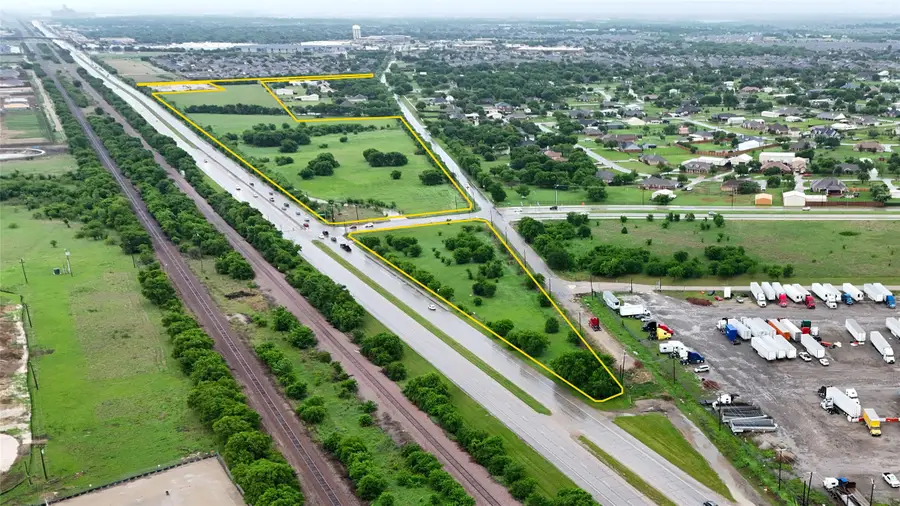 9801 Saginaw Boulevard, Fort Worth, TX 76179 - #3