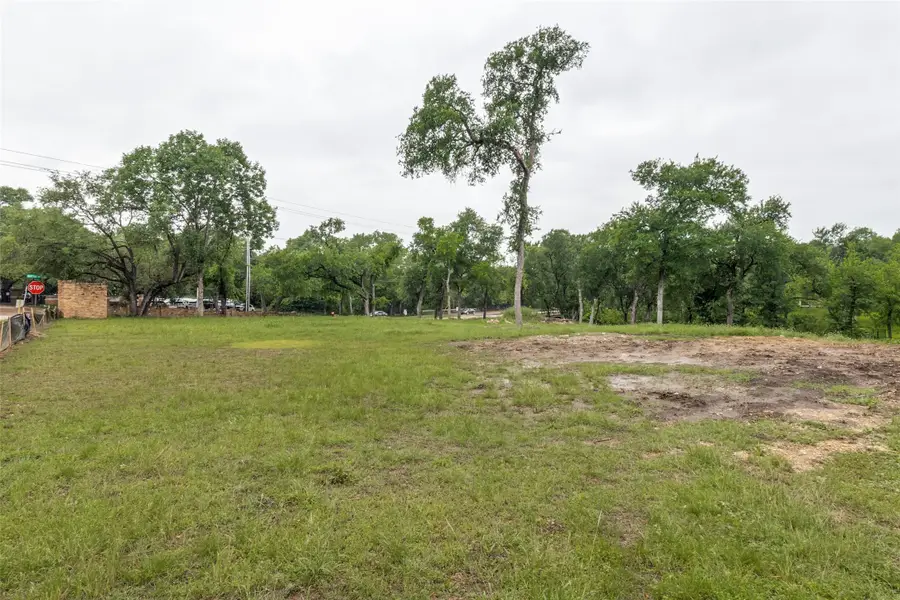 10011 Surrey Oaks Drive, Dallas, TX 75229 - #2