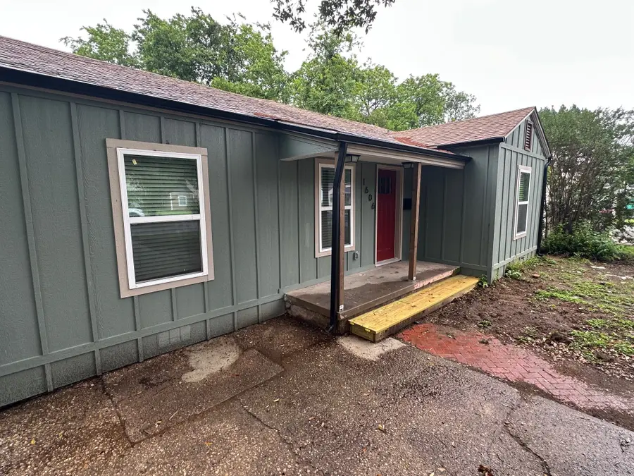 1606 Cherry Avenue, Corsicana, TX 75110 - #2