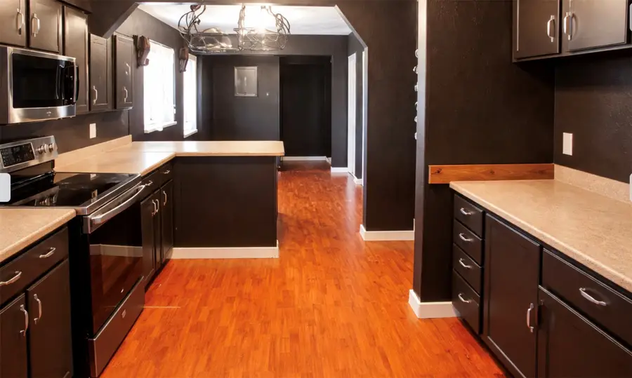 315 E Hill Street, Eastland, TX 76448 - #2
