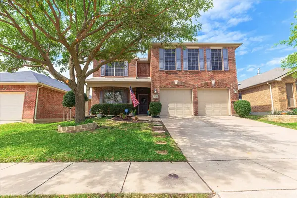 4232 Enchanted Rock Lane, Fort Worth, TX 76244
