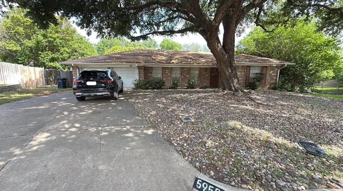 5950 Ash Ford Court, Fort Worth, TX 76133 - #1