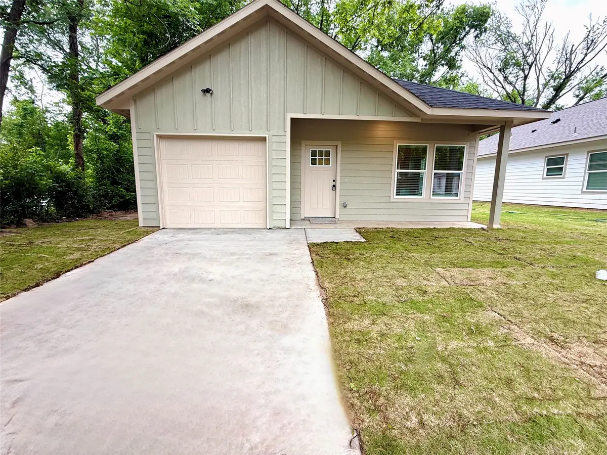 409 Carter Street, Sulphur Springs, TX 75482 - #1