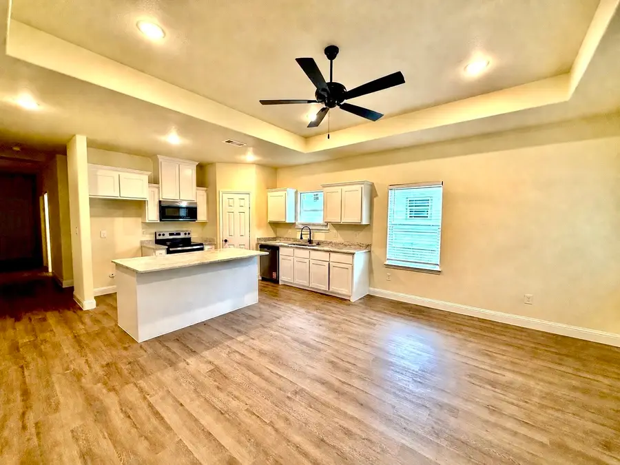 409 Carter Street, Sulphur Springs, TX 75482 - #2