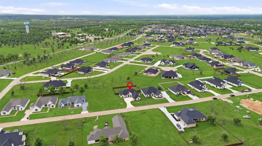 2172 Middlewood Circle, Granbury, TX 76049 - #2