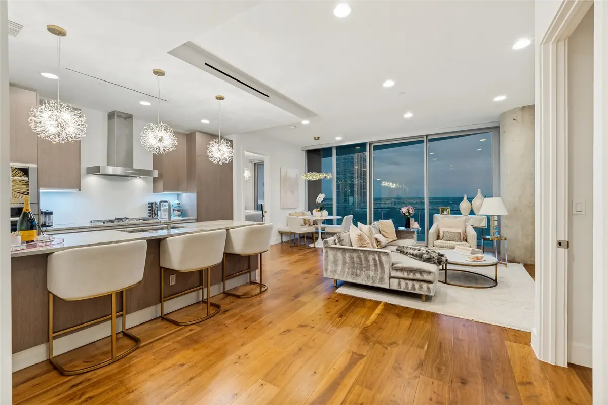 3130 N Harwood Street #702, Dallas, TX 75201 - #1