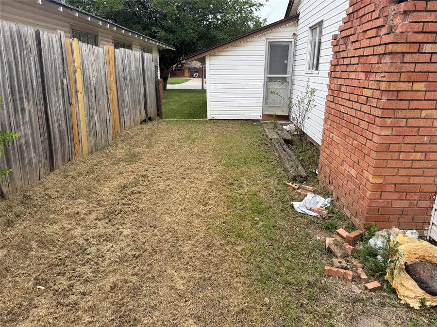 3232 Sayles Boulevard, Abilene, TX 79605 - #3