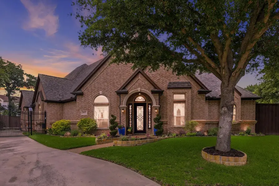 8953 Stratford Drive, North Richland Hills, TX 76182 - #2