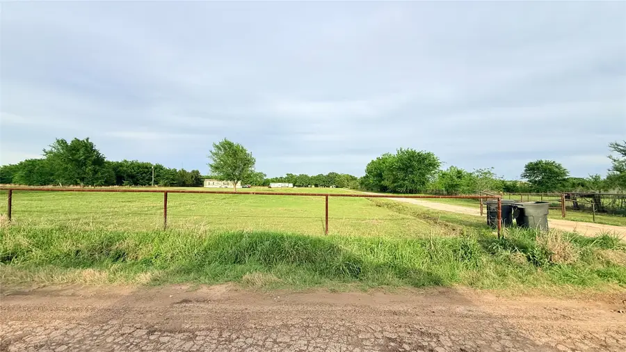 190 Railroad Drive, Mabank, TX 75156 - #3