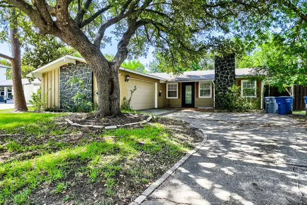 3250 Saint Croix Drive, Dallas, TX 75229